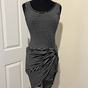 Papaya black & white striped dress size M